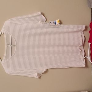 2 Calvin Klein T-shirts XL